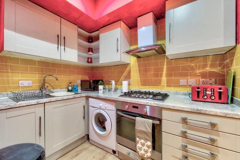 Edinburgh Central Ground Floor Apartment