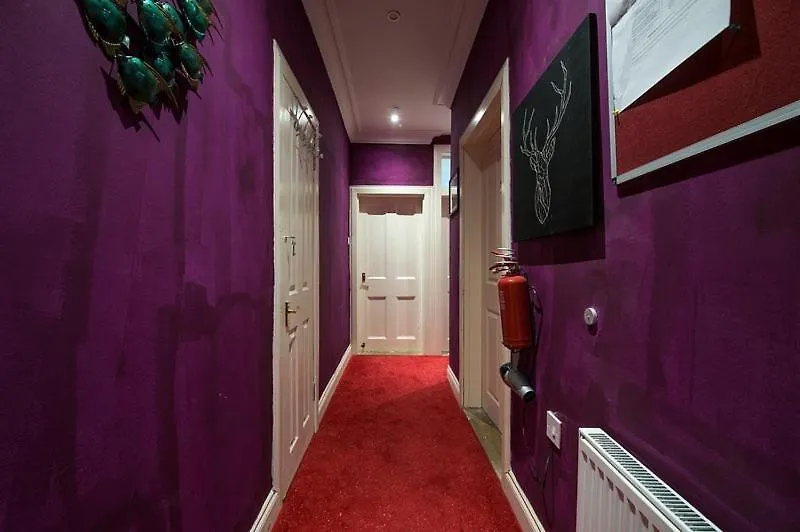 Edinburgh Central Ground Floor Apartment 0*,  United Kingdom